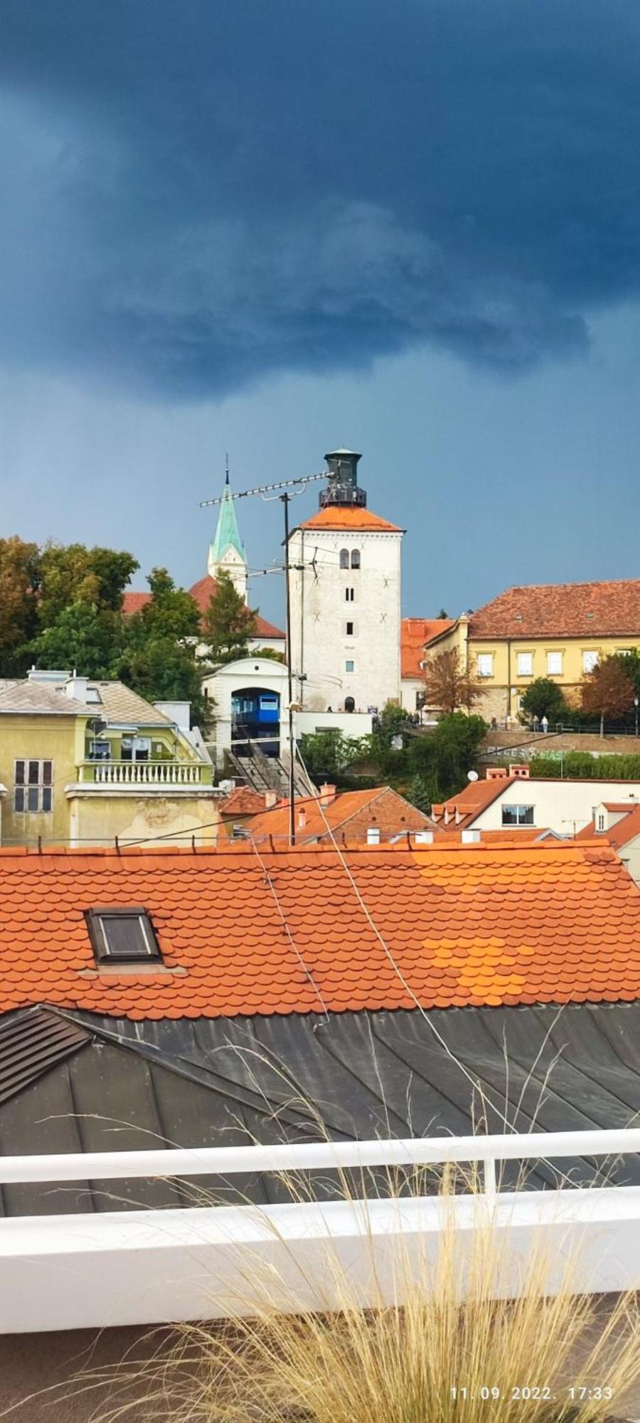 Appartement Artissimo Roofterace à Zagreb Extérieur photo